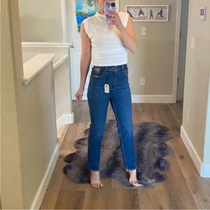 Levi’s 70’s High Slim Straight super high rise jeans